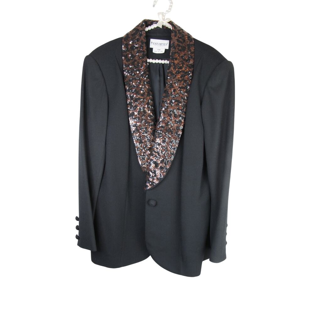 Vintage womens blazer Black with brown bead collar size 18W